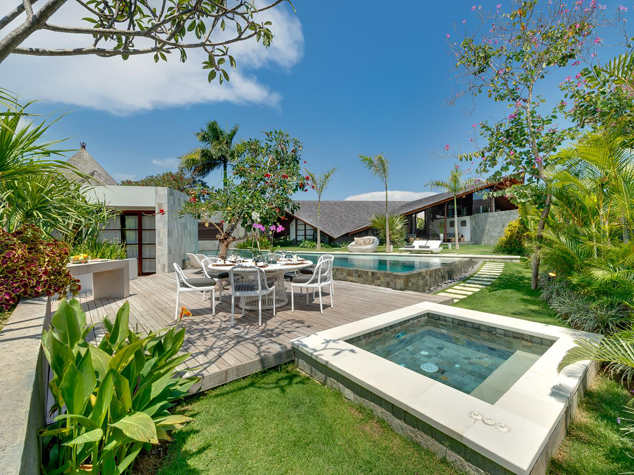 The Layar – four bedroom villa