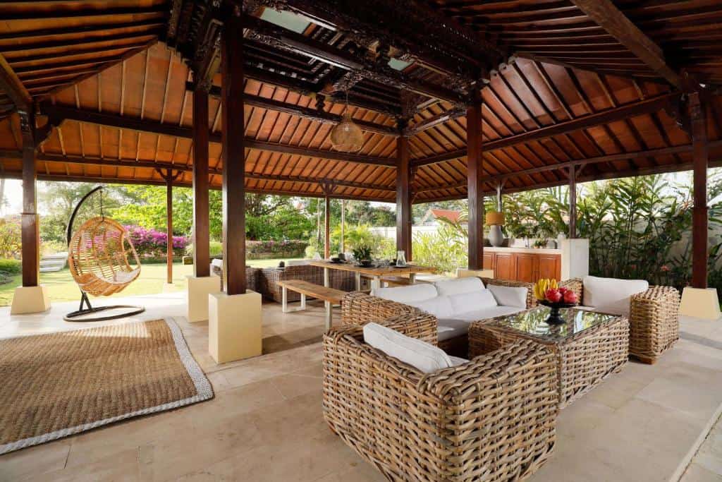 Omegia Villa – (5 Bedrooms)